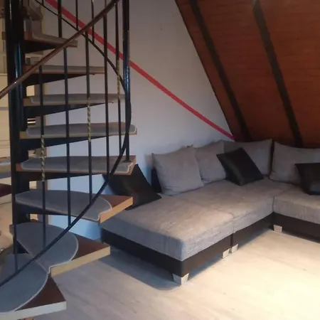 Grosse Ferienwohnung Auf Pferdehof Mitten In Der Natur Schwarzenborn Buitenkant foto