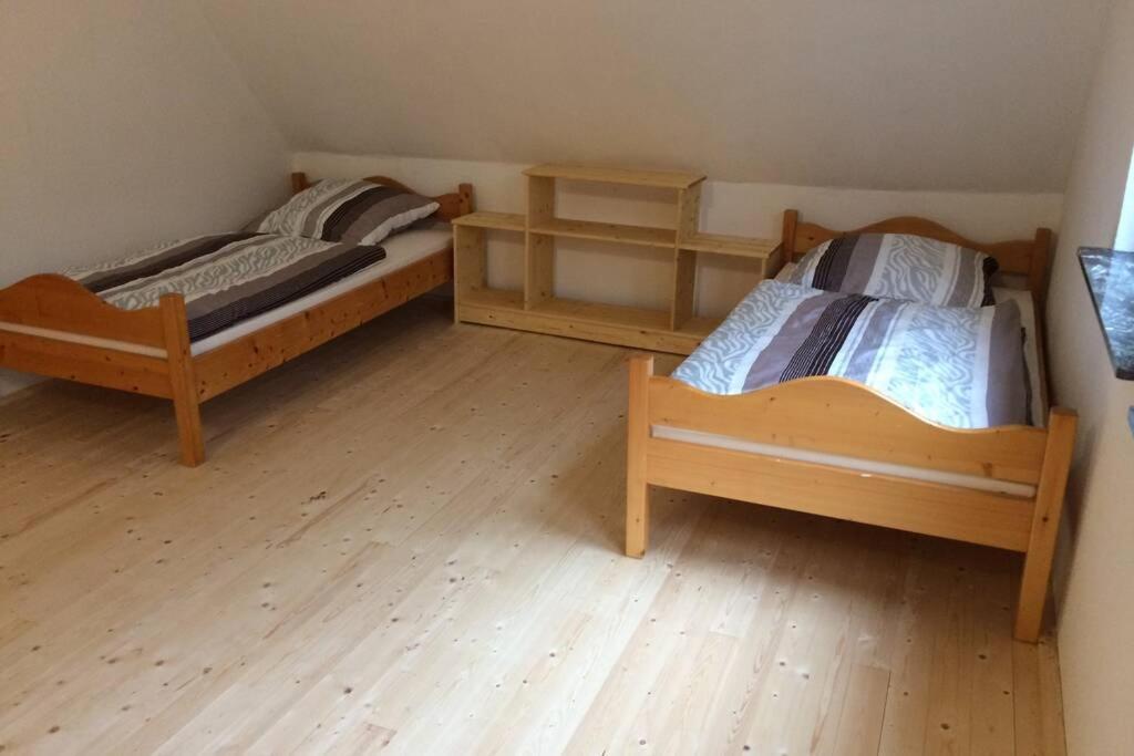 Apartment Grosse Auf Pferdehof Mitten In Der